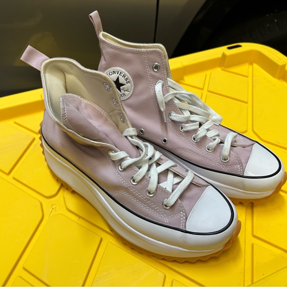 Converse run star hike